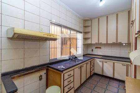Casa à venda com 225m², 3 quartos e 2 vagasCozinha