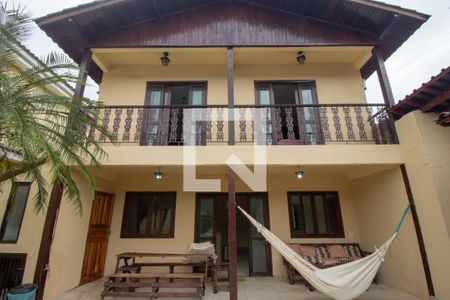 Casa de condomínio para alugar com 284m², 5 quartos e 3 vagas Casa de condomínio para alugar com 284m², 5 quartos e 3 vagasFachadada Casa