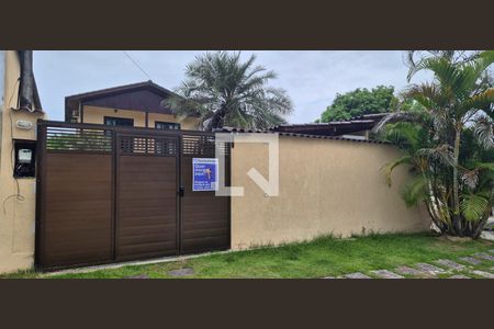 Casa de condomínio para alugar com 284m², 5 quartos e 3 vagas Casa de condomínio para alugar com 284m², 5 quartos e 3 vagasPortão