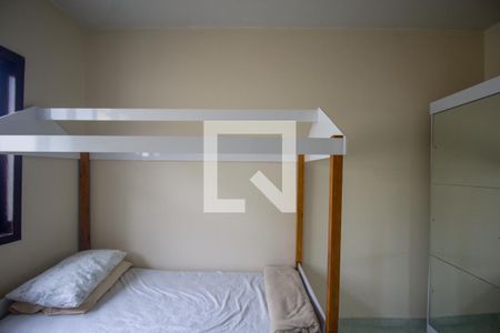 Quarto 3 de casa de condomínio para alugar com 5 quartos, 284m² em Vargem Pequena, Rio de Janeiro