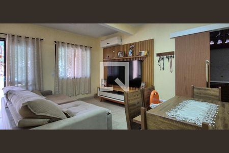 Sala de casa de condomínio à venda com 5 quartos, 284m² em Vargem Pequena, Rio de Janeiro