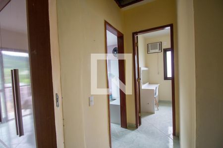 Casa de condomínio para alugar com 284m², 5 quartos e 3 vagas Casa de condomínio para alugar com 284m², 5 quartos e 3 vagasCorredor dos Quartos