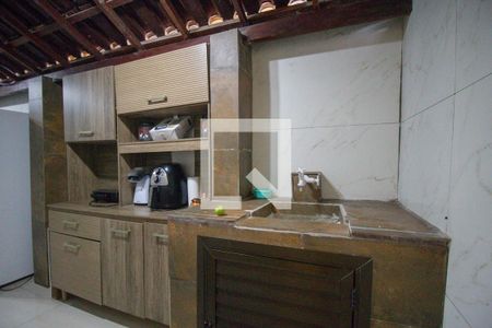 Casa de condomínio para alugar com 284m², 5 quartos e 3 vagas Casa de condomínio para alugar com 284m², 5 quartos e 3 vagasCozinha