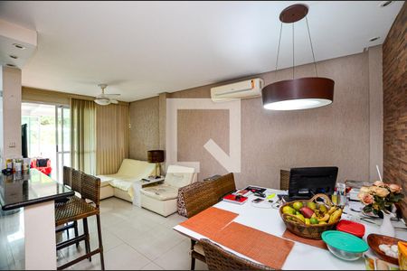 Sala de apartamento à venda com 2 quartos, 140m² em Badu, Niterói