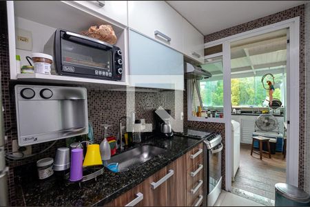 Apartamento à venda com 140m², 2 quartos e 2 vagas Apartamento à venda com 140m², 2 quartos e 2 vagasCozinha