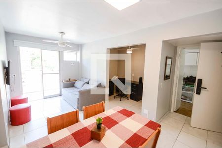 Sala de apartamento à venda com 1 quarto, 48m² em Riachuelo, Rio de Janeiro