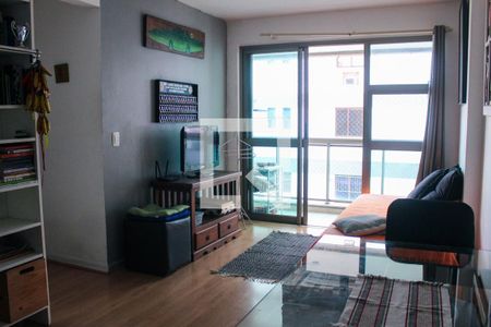 Apartamento para alugar com 95m², 2 quartos e 1 vaga Apartamento para alugar com 95m², 2 quartos e 1 vagaSala