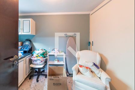 Casa à venda com 234m², 3 quartos e 4 vagasQuarto de Serviço