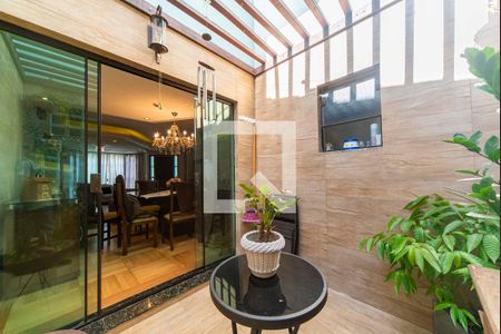 Jardim de Inverno de casa à venda com 3 quartos, 234m² em Vila Scarpelli, Santo André