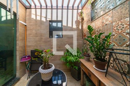 Jardim de Inverno de casa à venda com 3 quartos, 234m² em Vila Scarpelli, Santo André