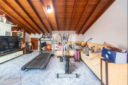 Casa à venda com 234m², 3 quartos e 4 vagasSótão