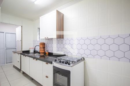 Casa para alugar com 50m², 1 quarto e 1 vaga Casa para alugar com 50m², 1 quarto e 1 vagaCozinha
