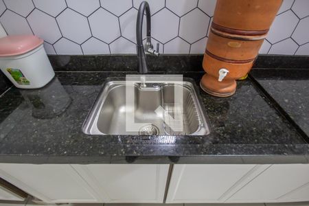 Casa para alugar com 50m², 1 quarto e 1 vaga Casa para alugar com 50m², 1 quarto e 1 vagaCozinha