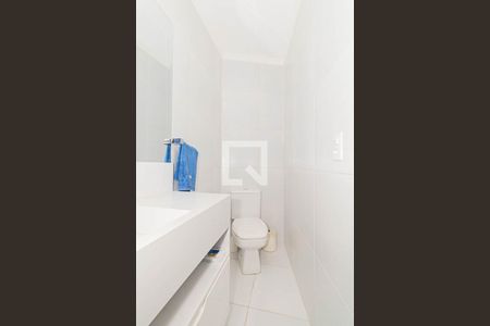 Casa à venda com 300m², 3 quartos e 4 vagasBanheiro da Suíte 3