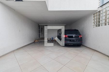 Casa à venda com 300m², 3 quartos e 4 vagasGaragem