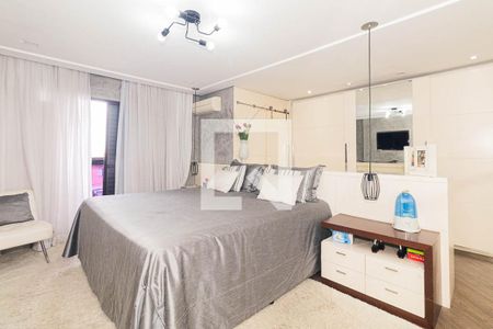Suíte 1 de casa à venda com 3 quartos, 300m² em Vila Paiva, São Paulo