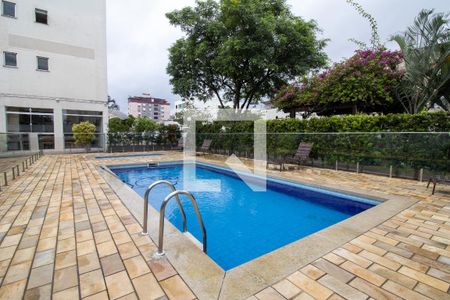 Apartamento à venda com 60m², 3 quartos e 1 vagaÁrea comum - Piscina