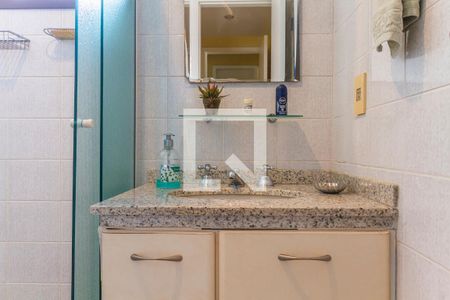 Apartamento à venda com 92m², 2 quartos e 2 vagasBanheiro Social