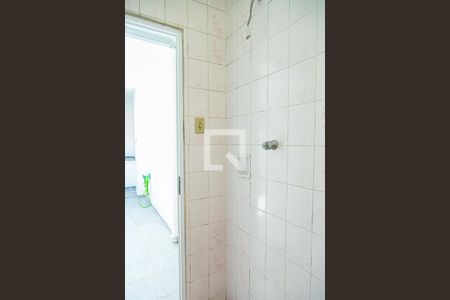 Casa para alugar com 150m², 3 quartos e 1 vaga Casa para alugar com 150m², 3 quartos e 1 vagaBanheiro de Serviço