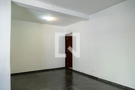 Sala de casa para alugar com 3 quartos, 150m² em Jardim Oriental, São Paulo