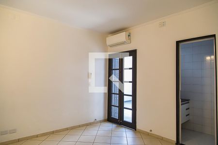 Casa para alugar com 150m², 3 quartos e 1 vaga Casa para alugar com 150m², 3 quartos e 1 vagaSuíte