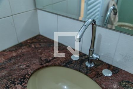 Casa para alugar com 150m², 3 quartos e 1 vaga Casa para alugar com 150m², 3 quartos e 1 vagaBanheiro da Suíte - Pia