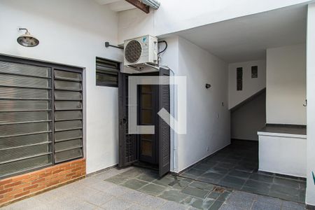 Casa para alugar com 150m², 3 quartos e 1 vaga Casa para alugar com 150m², 3 quartos e 1 vagaQuintal