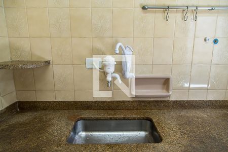 Casa para alugar com 150m², 3 quartos e 1 vaga Casa para alugar com 150m², 3 quartos e 1 vagaCozinha - Pia