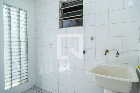 Casa para alugar com 150m², 3 quartos e 1 vaga Casa para alugar com 150m², 3 quartos e 1 vagaÁrea de Serviço