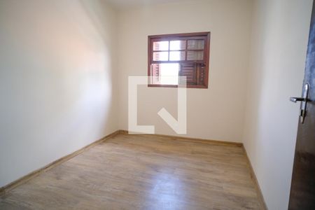 Casa à venda com 155m², 4 quartos e 2 vagasQuarto 3