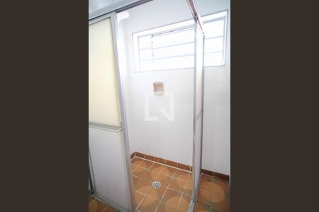 Casa à venda com 155m², 4 quartos e 2 vagasBanheiro