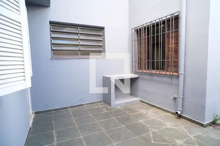 Casa à venda com 155m², 4 quartos e 2 vagasQuintal