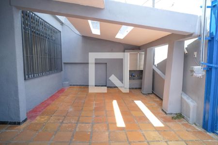 Casa à venda com 155m², 4 quartos e 2 vagasGaragem