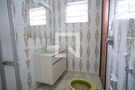 Casa à venda com 155m², 4 quartos e 2 vagasBanheiro da Suíte 2