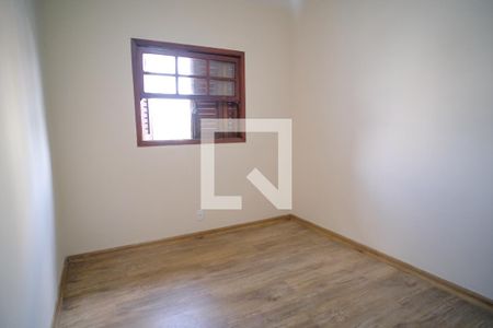 Casa à venda com 155m², 4 quartos e 2 vagasQuarto 3