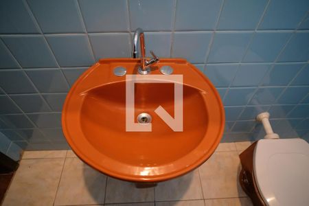 Casa à venda com 155m², 4 quartos e 2 vagasLavabo