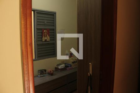 Casa à venda com 152m², 4 quartos e 2 vagasQuarto 1