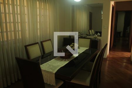 Casa à venda com 152m², 4 quartos e 2 vagasSala de Jantar