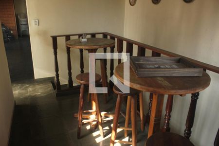 Casa à venda com 152m², 4 quartos e 2 vagasBar