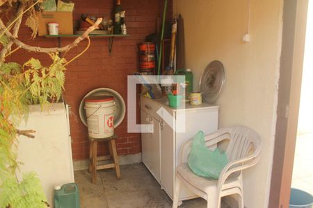 Casa à venda com 152m², 4 quartos e 2 vagasQuintal/Jardim