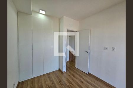 Studio à venda com 33m², 1 quarto e sem vaga Studio à venda com 33m², 1 quarto e sem vagaQuarto