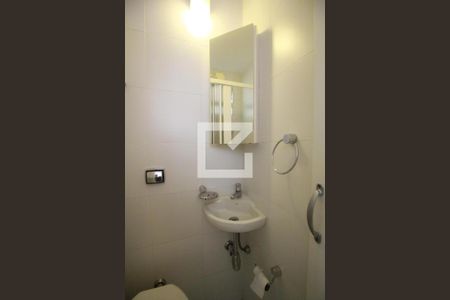 Apartamento para alugar com 155m², 4 quartos e 2 vagasBanheiro Lavanderia