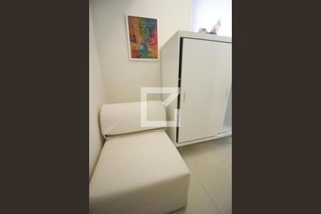 Apartamento para alugar com 155m², 4 quartos e 2 vagasQuarto Lavanderia