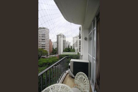 Apartamento para alugar com 155m², 4 quartos e 2 vagasVaranda