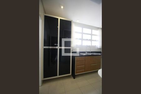 Apartamento para alugar com 155m², 4 quartos e 2 vagasCozinha
