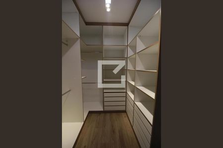 Apartamento para alugar com 155m², 4 quartos e 2 vagasCloset Quarto 2