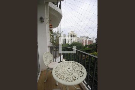 Apartamento para alugar com 155m², 4 quartos e 2 vagasVaranda