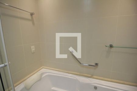 Apartamento para alugar com 155m², 4 quartos e 2 vagasBanheiro Social