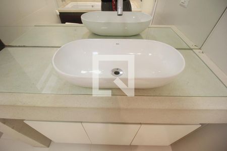 Apartamento para alugar com 155m², 4 quartos e 2 vagasBanheiro Social