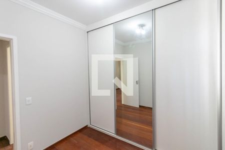 Quarto 2 de apartamento para alugar com 3 quartos, 90m² em Grajaú, Belo Horizonte